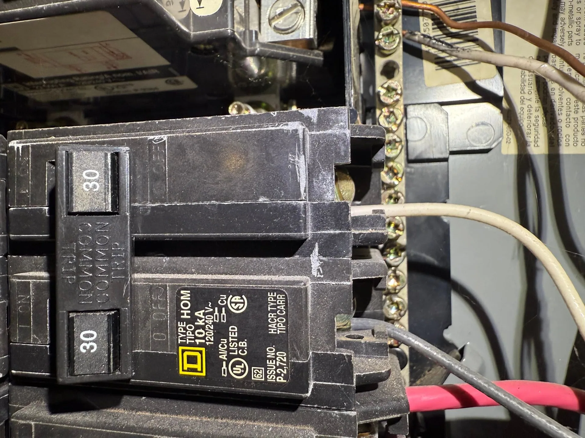 Square d homeline 30 amp double pole breaker neutral bar